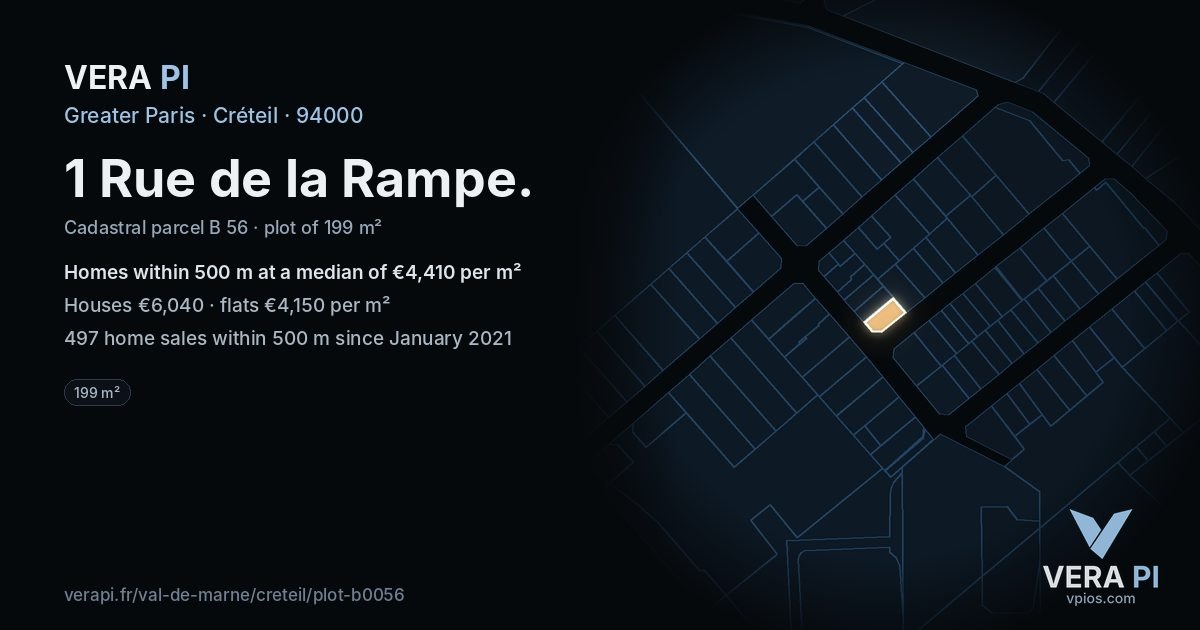 1 Rue de la Rampe, Créteil at night – the plot lit, the parcels around coloured by the prices near them