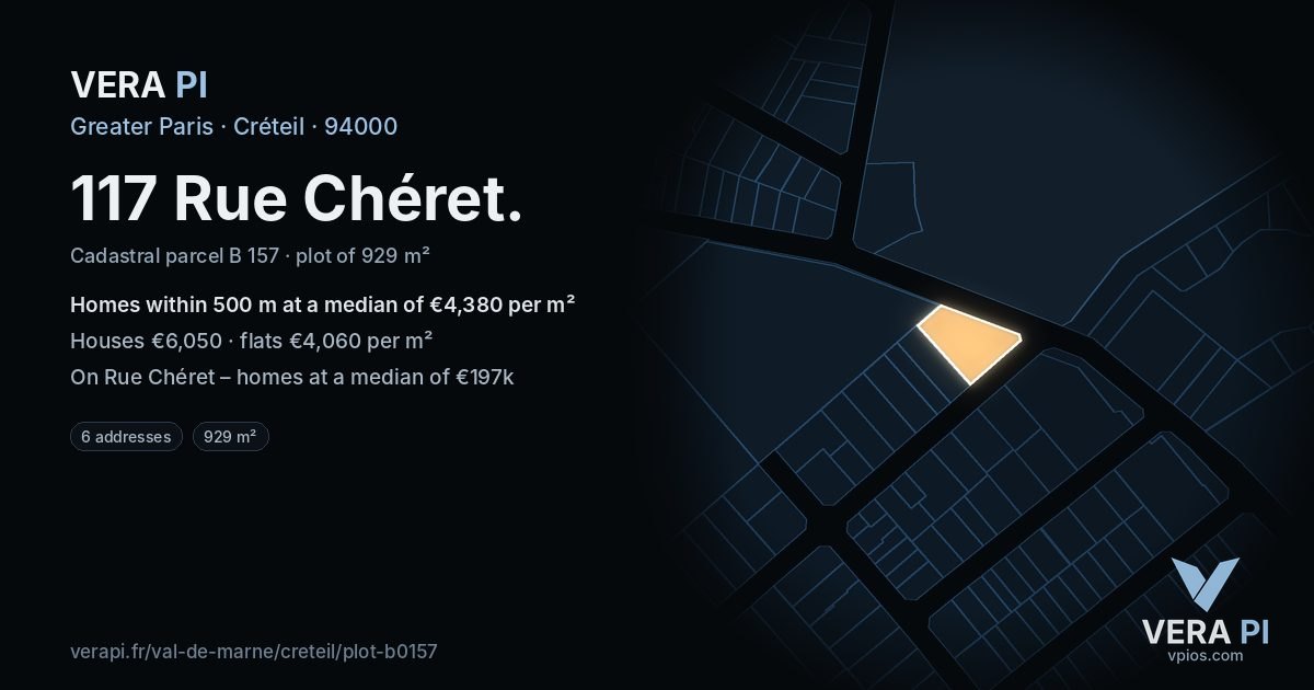 117 Rue Chéret, Créteil at night – the plot lit, the parcels around coloured by the prices near them