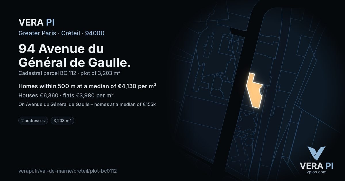 94 Avenue du Général de Gaulle, Créteil at night – the plot lit, the parcels around coloured by the prices near them
