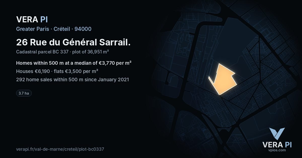 26 Rue du Général Sarrail, Créteil at night – the plot lit, the parcels around coloured by the prices near them