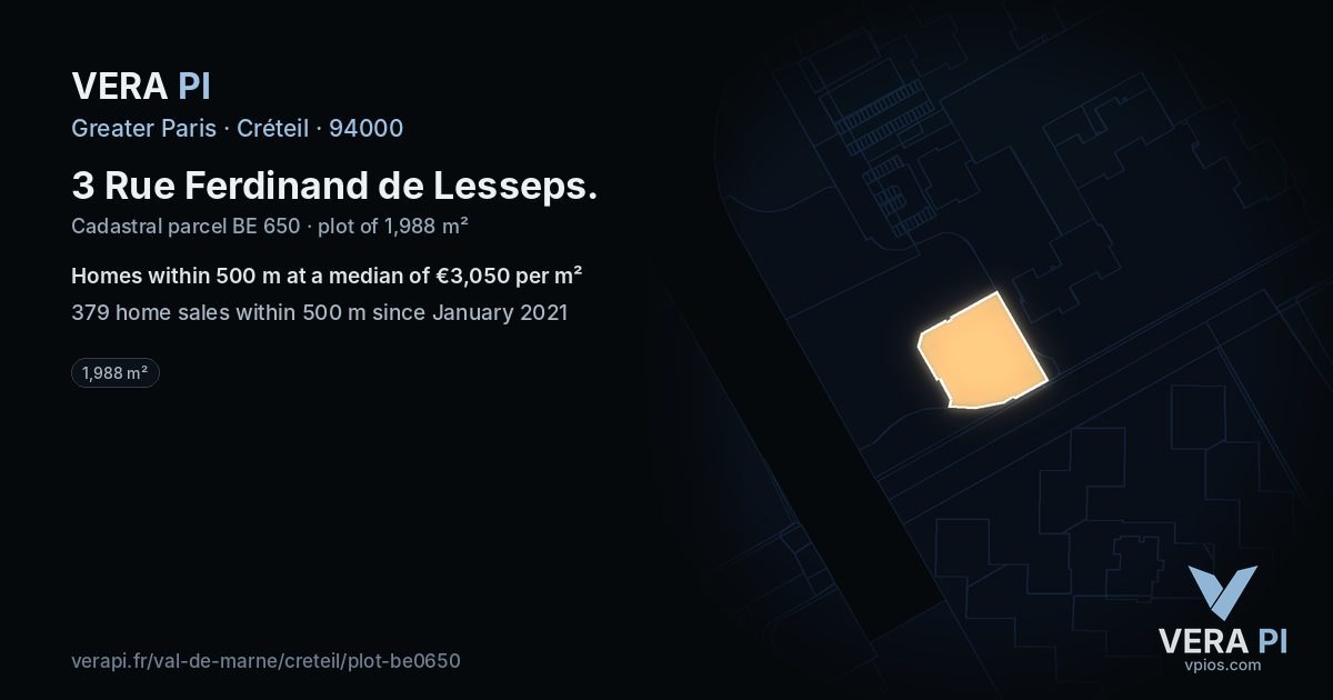 3 Rue Ferdinand de Lesseps, Créteil at night – the plot lit, the parcels around coloured by the prices near them