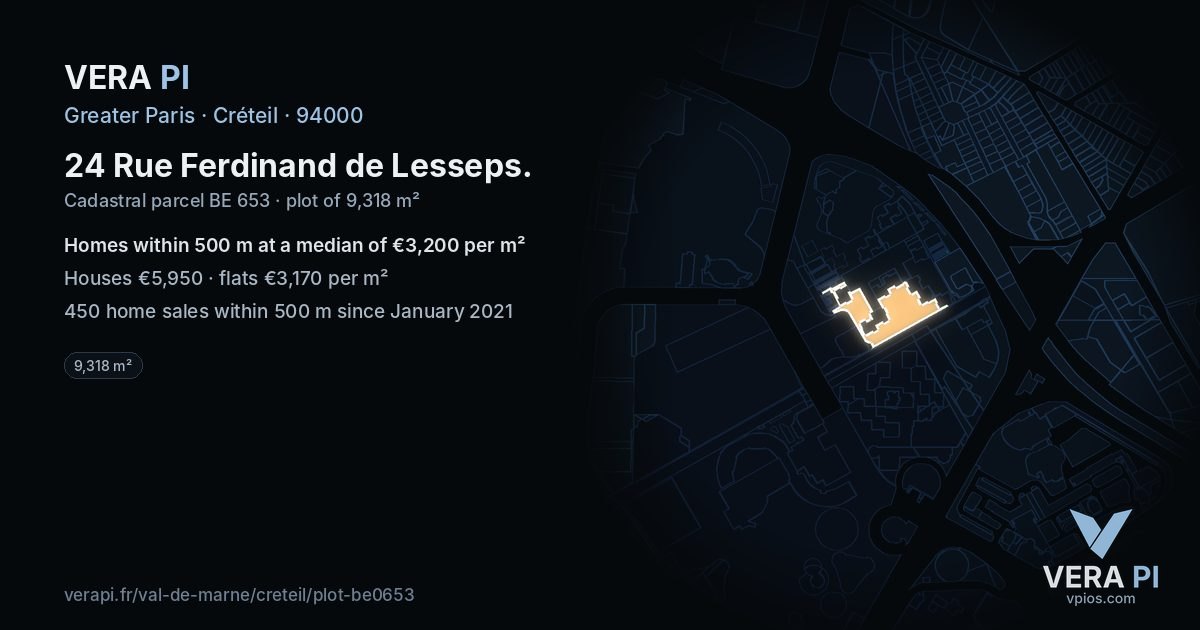 24 Rue Ferdinand de Lesseps, Créteil at night – the plot lit, the parcels around coloured by the prices near them