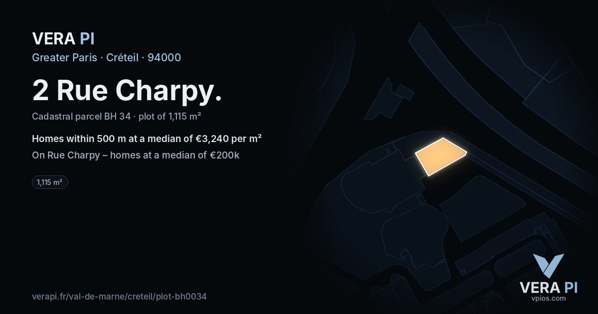 2 Rue Charpy, Créteil at night – the plot lit, the parcels around coloured by the prices near them