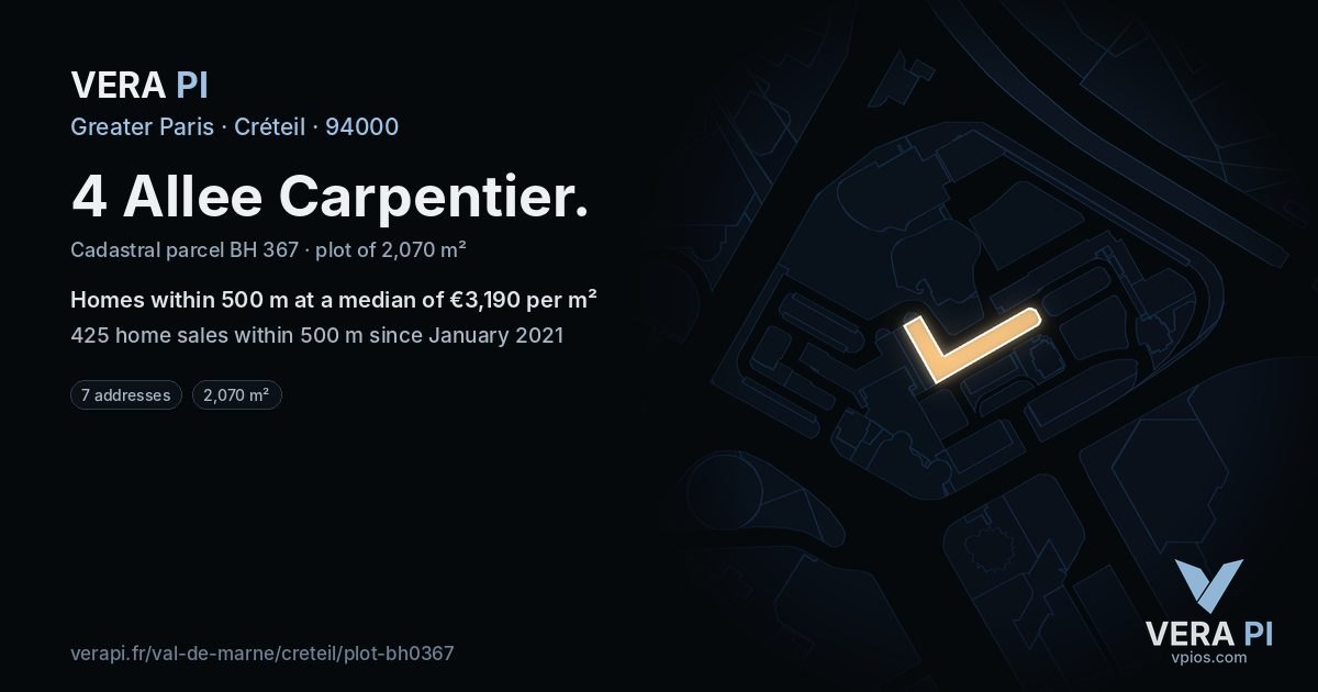4 Allee Carpentier, Créteil at night – the plot lit, the parcels around coloured by the prices near them