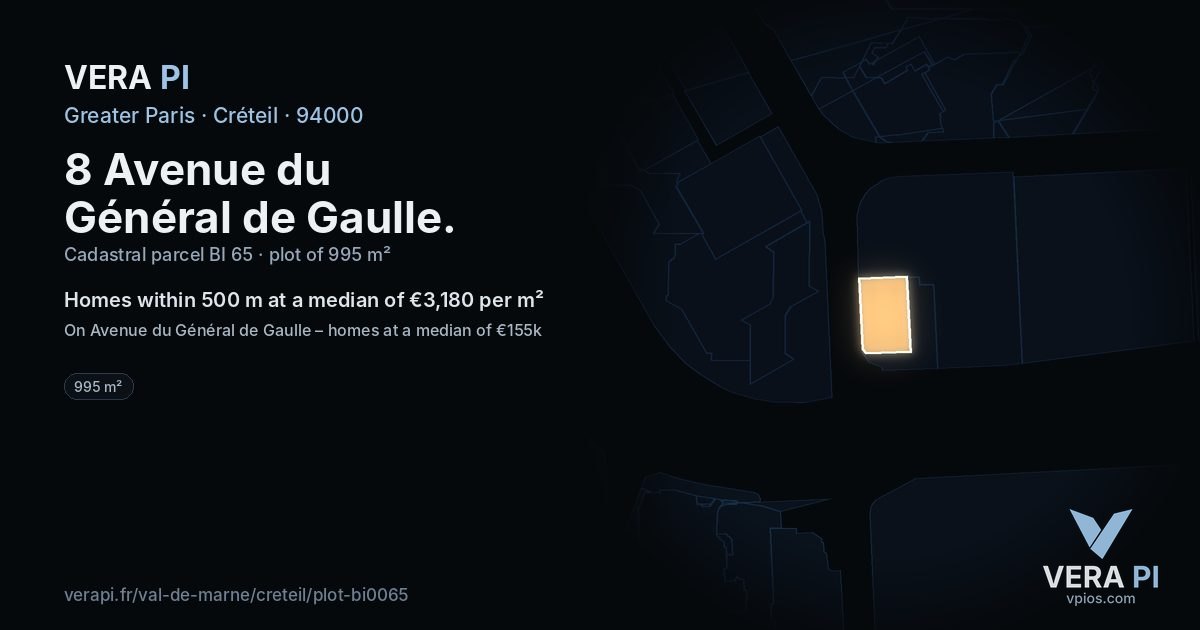 8 Avenue du Général de Gaulle, Créteil at night – the plot lit, the parcels around coloured by the prices near them