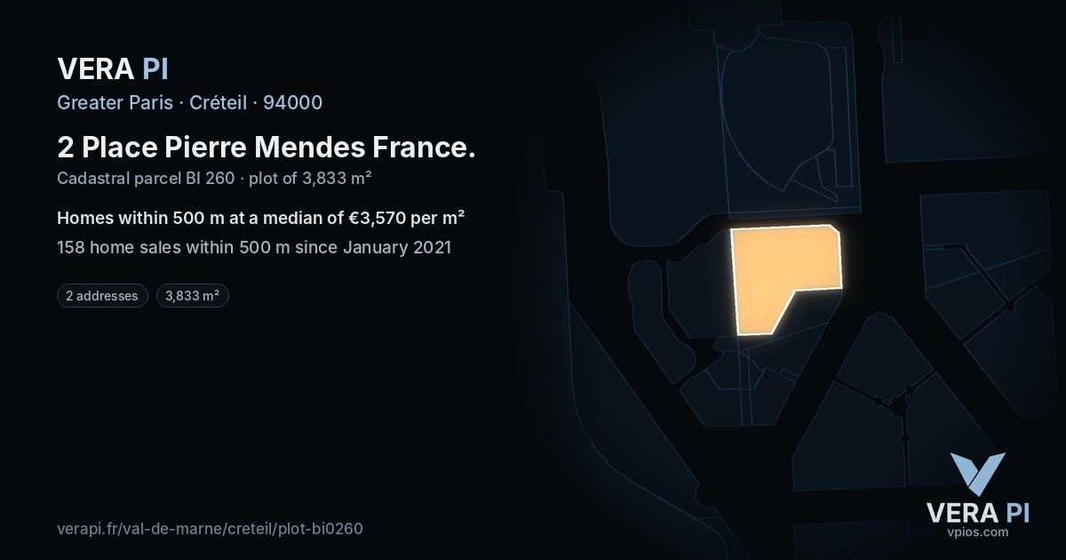 2 Place Pierre Mendes France, Créteil at night – the plot lit, the parcels around coloured by the prices near them