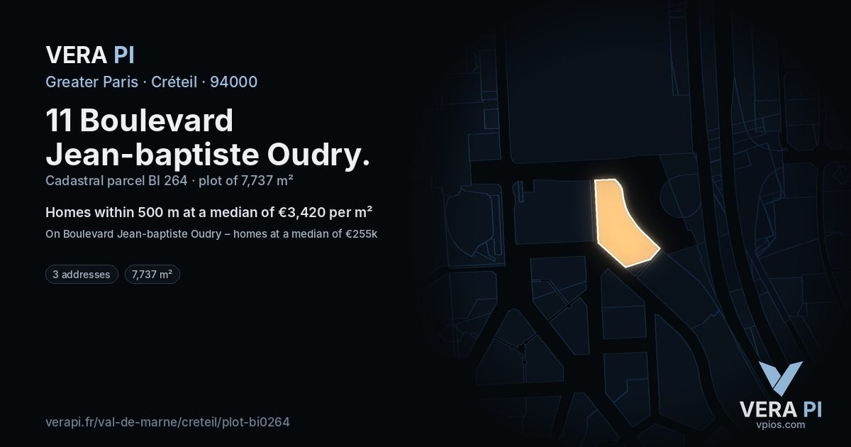 11 Boulevard Jean-baptiste Oudry, Créteil at night – the plot lit, the parcels around coloured by the prices near them