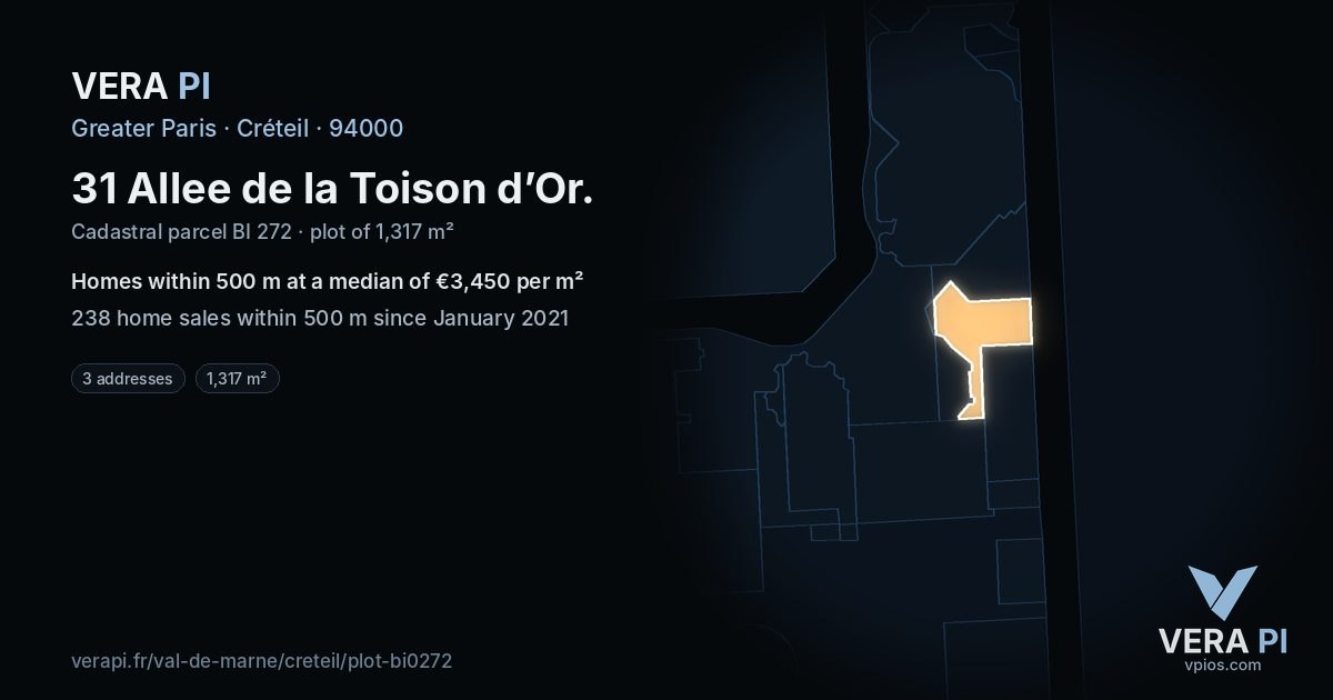 31 Allee de la Toison d’Or, Créteil at night – the plot lit, the parcels around coloured by the prices near them