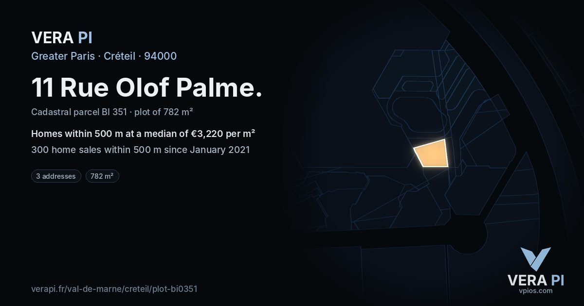 11 Rue Olof Palme, Créteil at night – the plot lit, the parcels around coloured by the prices near them