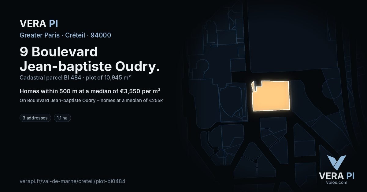 9 Boulevard Jean-baptiste Oudry, Créteil at night – the plot lit, the parcels around coloured by the prices near them
