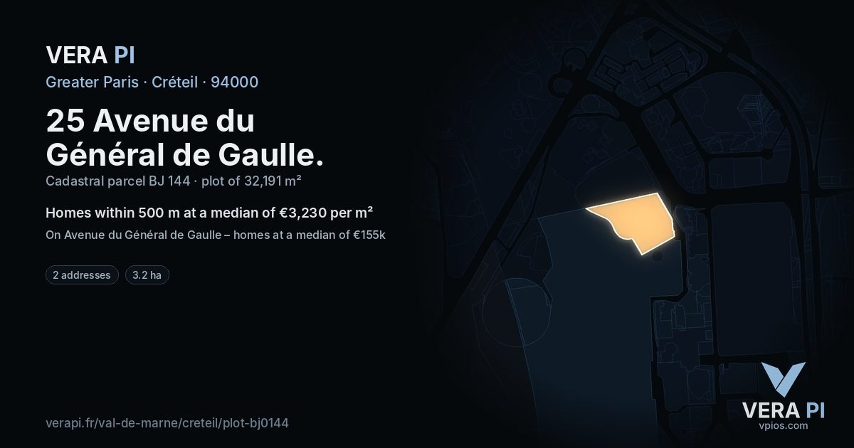 25 Avenue du Général de Gaulle, Créteil at night – the plot lit, the parcels around coloured by the prices near them