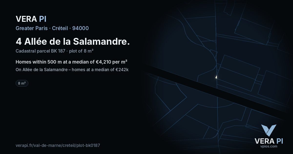 4 Allée de la Salamandre, Créteil at night – the plot lit, the parcels around coloured by the prices near them