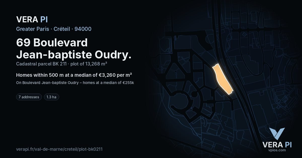 69 Boulevard Jean-baptiste Oudry, Créteil at night – the plot lit, the parcels around coloured by the prices near them