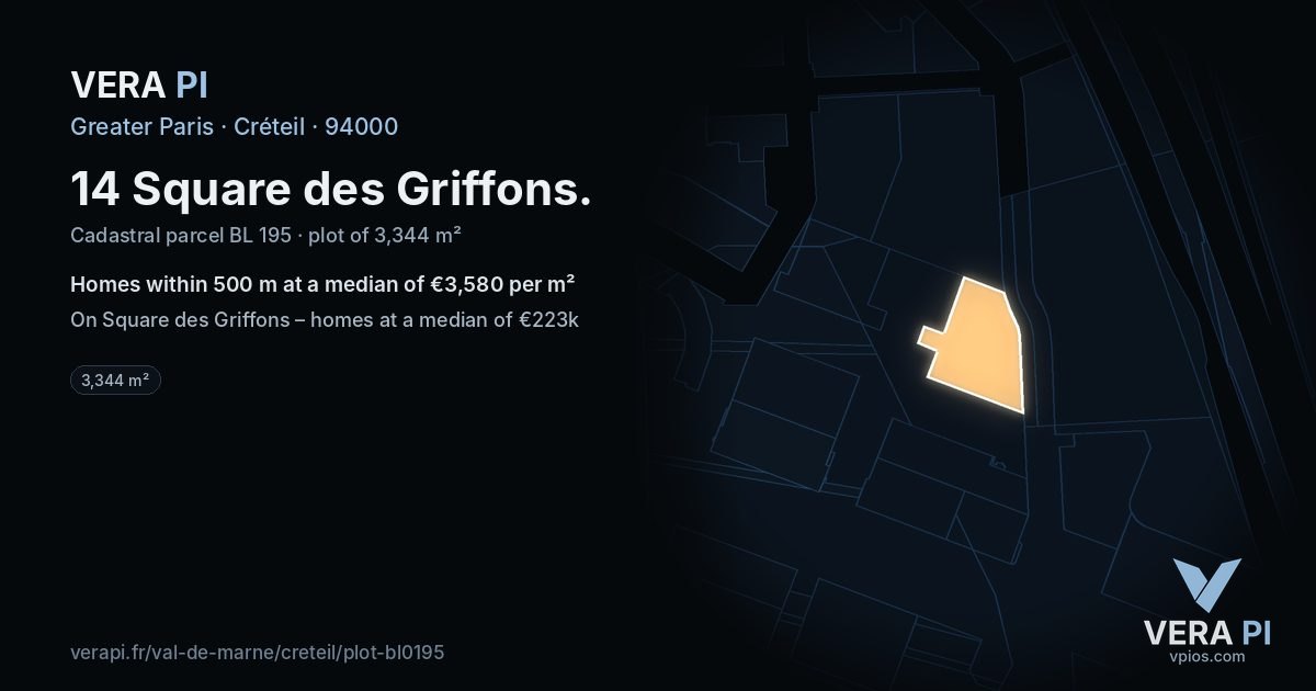 14 Square des Griffons, Créteil at night – the plot lit, the parcels around coloured by the prices near them