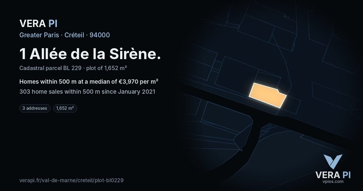 1 Allée de la Sirène, Créteil at night – the plot lit, the parcels around coloured by the prices near them