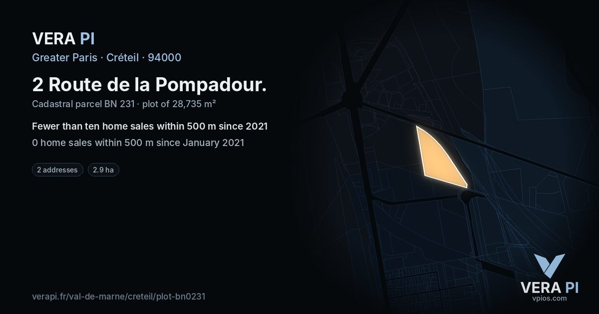 2 Route de la Pompadour, Créteil at night – the plot lit, the parcels around coloured by the prices near them