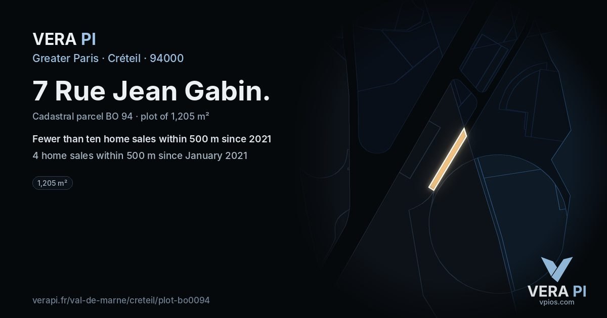 7 Rue Jean Gabin, Créteil at night – the plot lit, the parcels around coloured by the prices near them