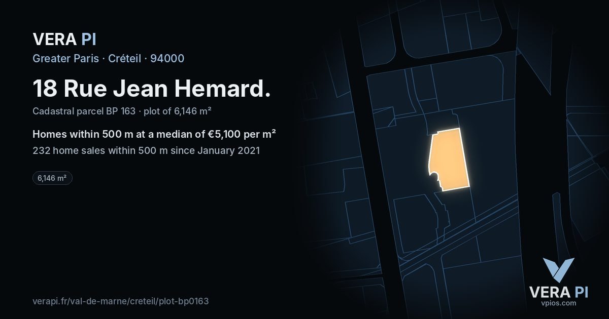 18 Rue Jean Hemard, Créteil at night – the plot lit, the parcels around coloured by the prices near them