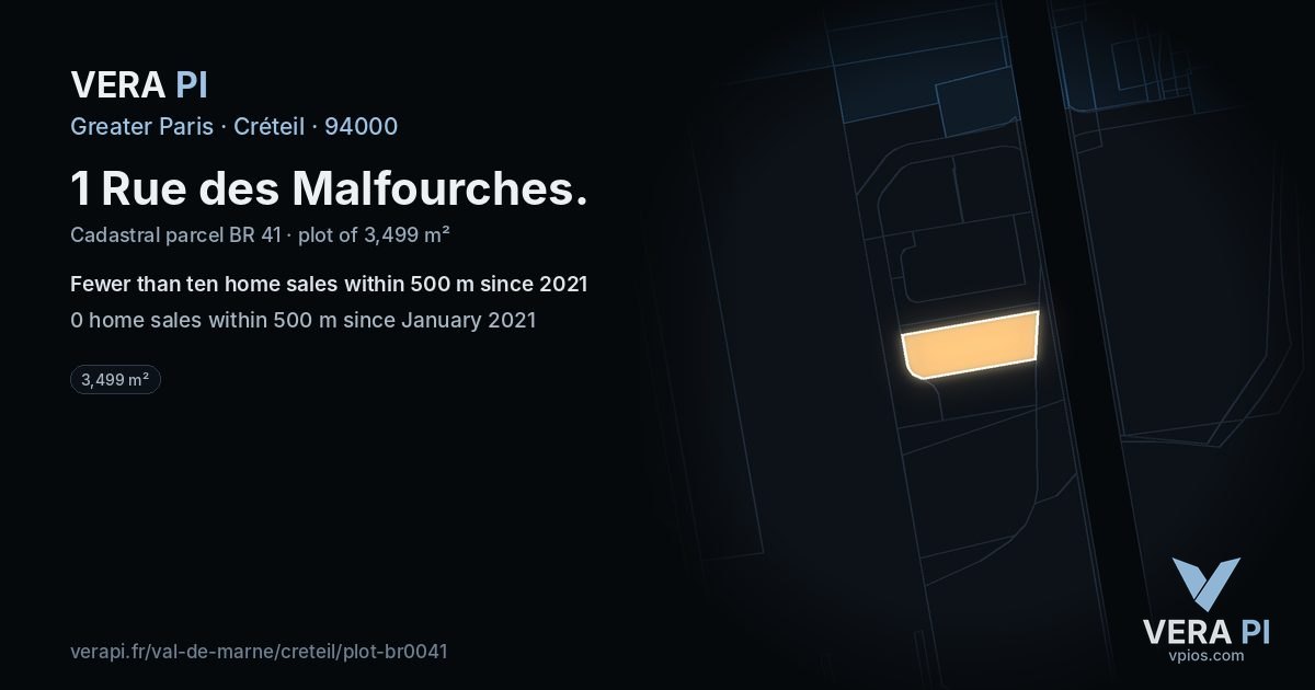 1 Rue des Malfourches, Créteil at night – the plot lit, the parcels around coloured by the prices near them