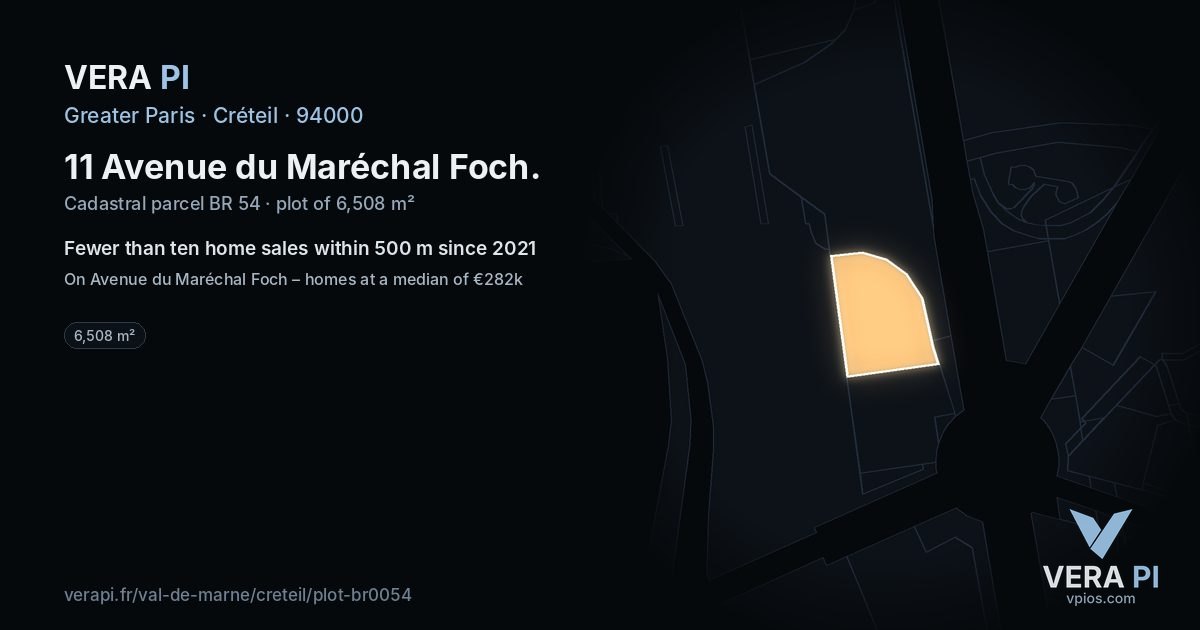 11 Avenue du Maréchal Foch, Créteil at night – the plot lit, the parcels around coloured by the prices near them