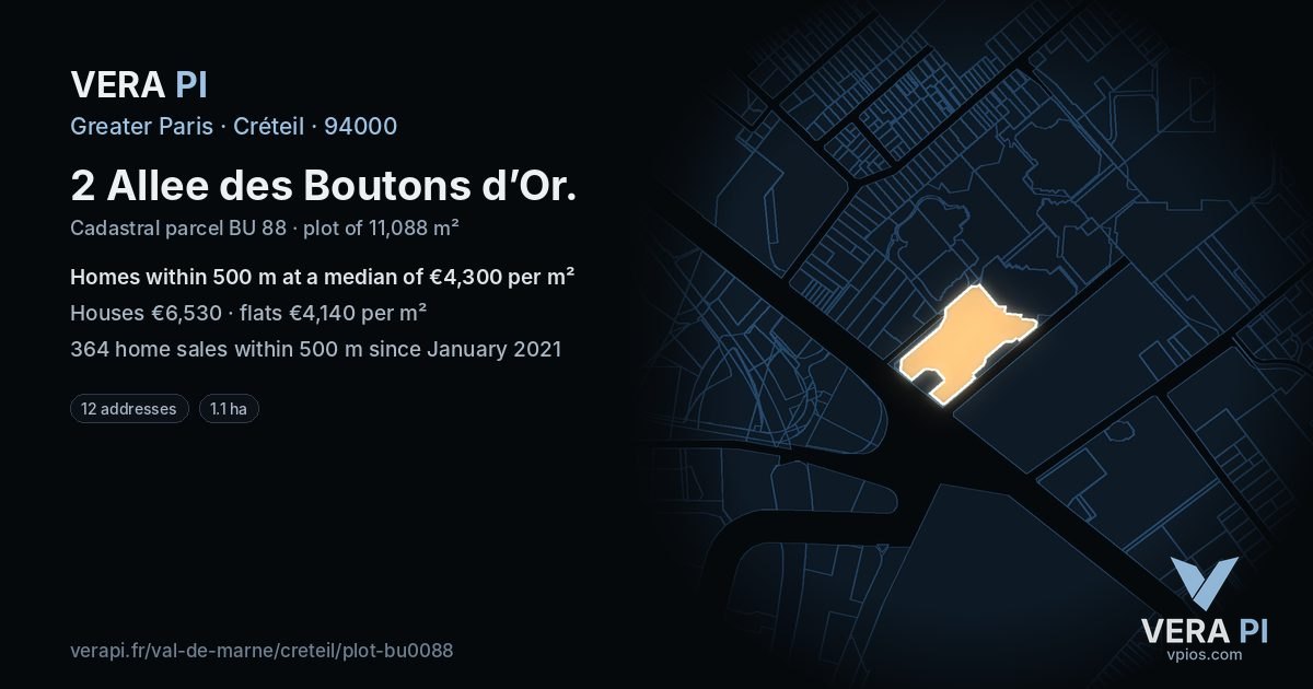 2 Allee des Boutons d’Or, Créteil at night – the plot lit, the parcels around coloured by the prices near them