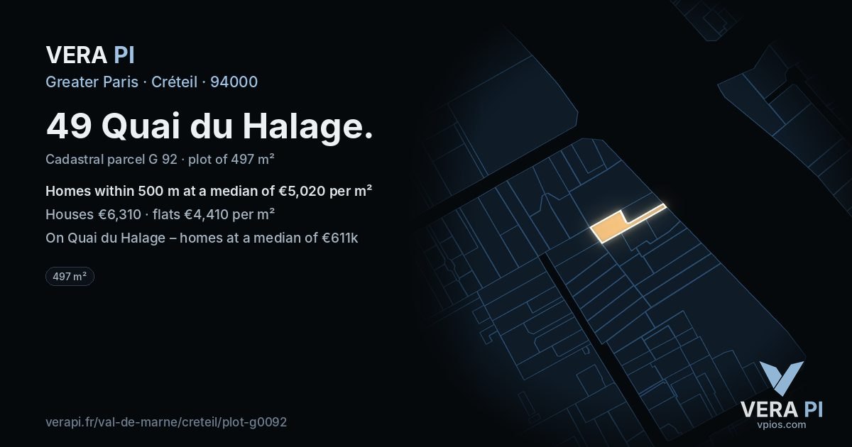 49 Quai du Halage, Créteil at night – the plot lit, the parcels around coloured by the prices near them
