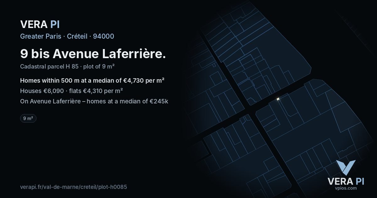 9 bis Avenue Laferrière, Créteil at night – the plot lit, the parcels around coloured by the prices near them