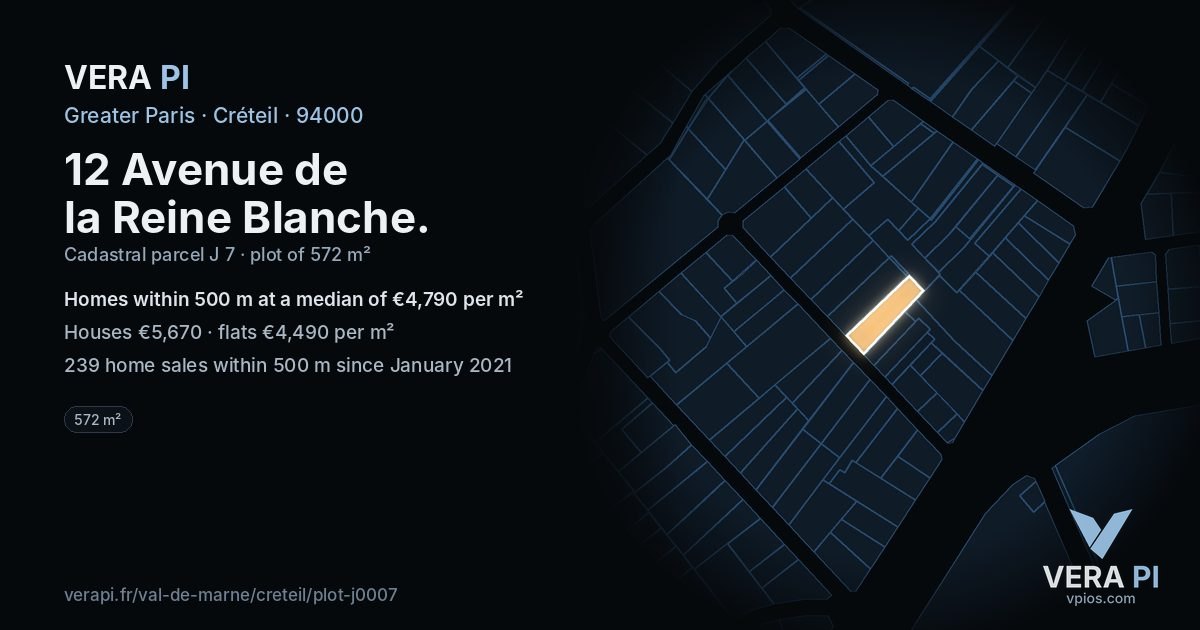 12 Avenue de la Reine Blanche, Créteil at night – the plot lit, the parcels around coloured by the prices near them