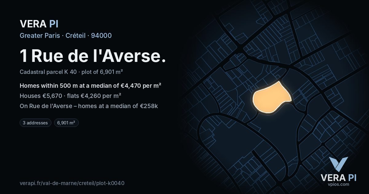 1 Rue de l'Averse, Créteil at night – the plot lit, the parcels around coloured by the prices near them