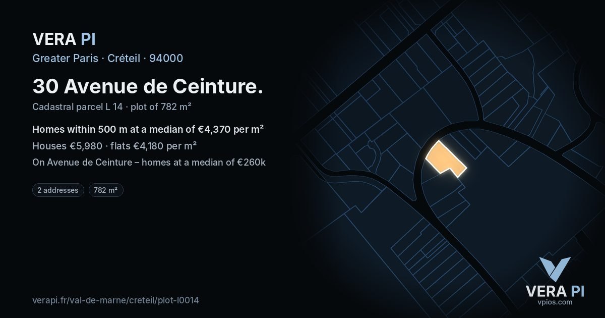 30 Avenue de Ceinture, Créteil at night – the plot lit, the parcels around coloured by the prices near them