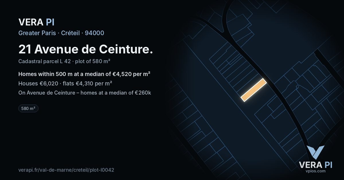 21 Avenue de Ceinture, Créteil at night – the plot lit, the parcels around coloured by the prices near them