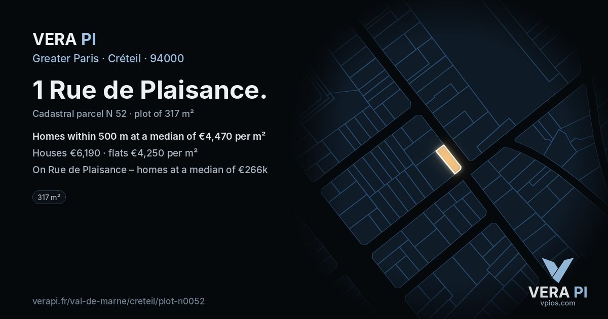 1 Rue de Plaisance, Créteil at night – the plot lit, the parcels around coloured by the prices near them