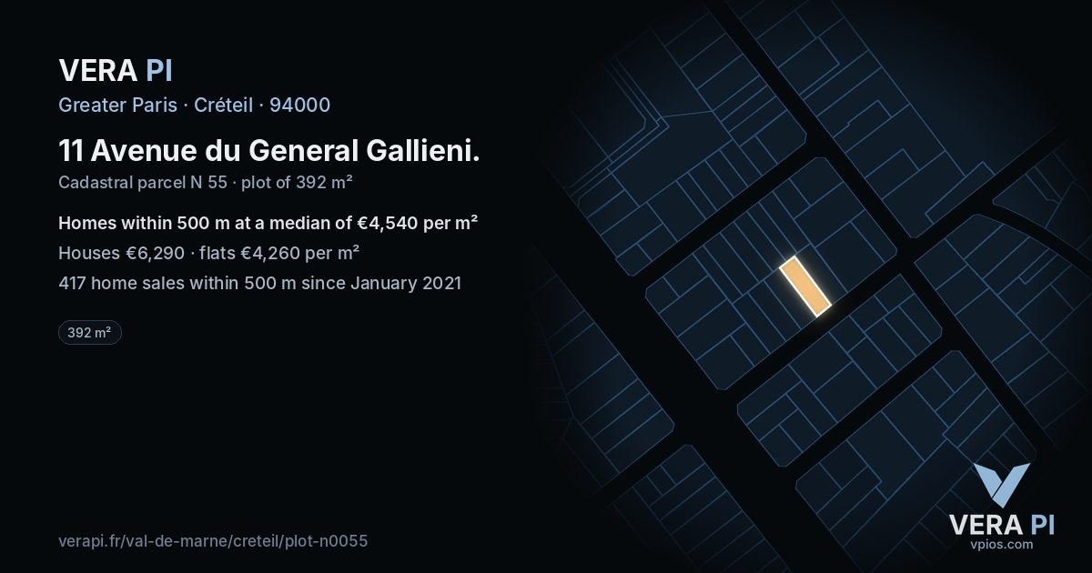 11 Avenue du General Gallieni, Créteil at night – the plot lit, the parcels around coloured by the prices near them