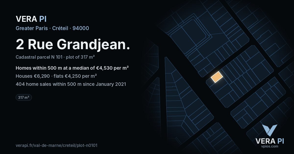 2 Rue Grandjean, Créteil at night – the plot lit, the parcels around coloured by the prices near them