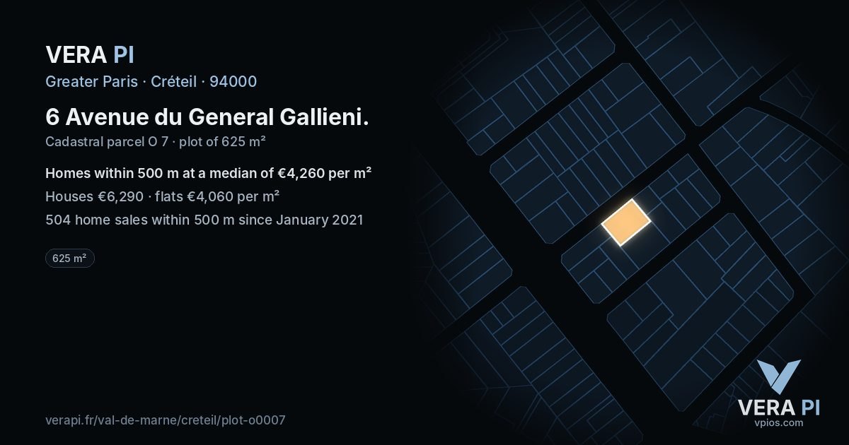 6 Avenue du General Gallieni, Créteil at night – the plot lit, the parcels around coloured by the prices near them