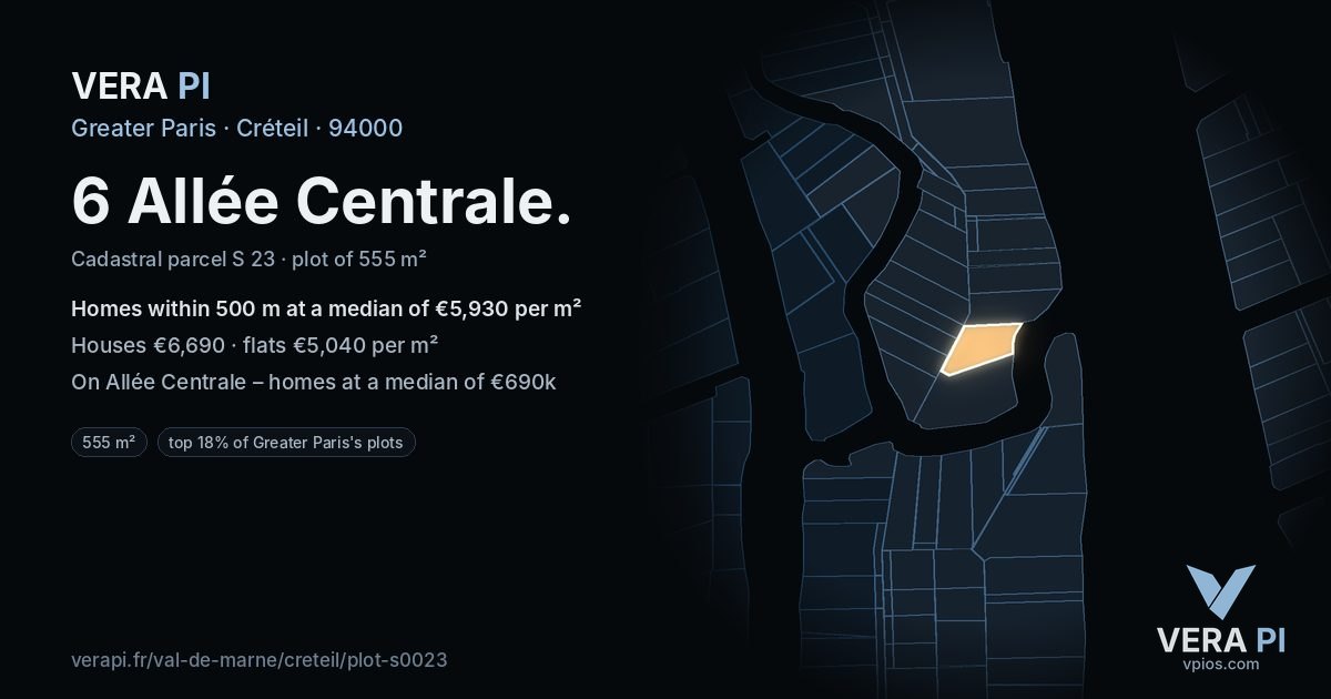 6 Allée Centrale, Créteil at night – the plot lit, the parcels around coloured by the prices near them
