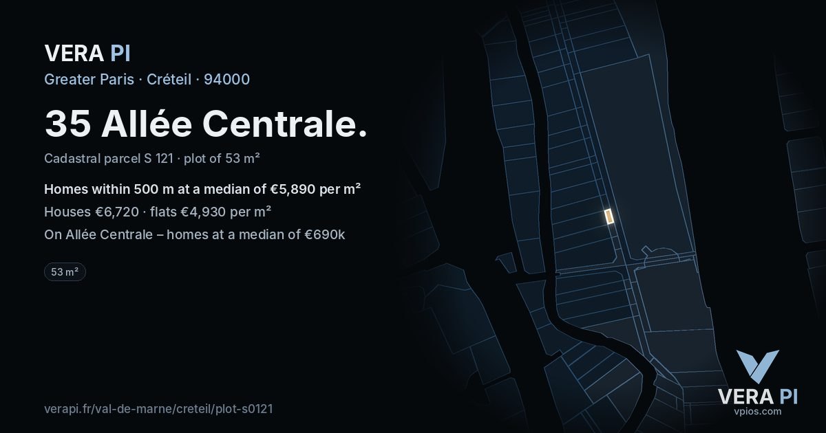 35 Allée Centrale, Créteil at night – the plot lit, the parcels around coloured by the prices near them