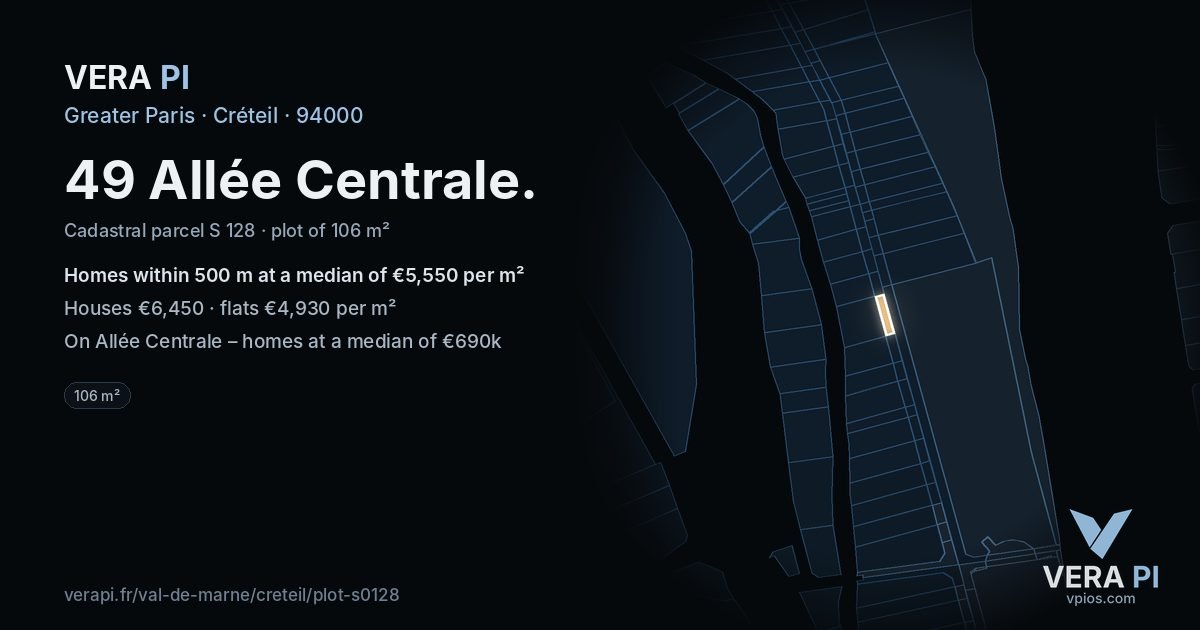 49 Allée Centrale, Créteil at night – the plot lit, the parcels around coloured by the prices near them