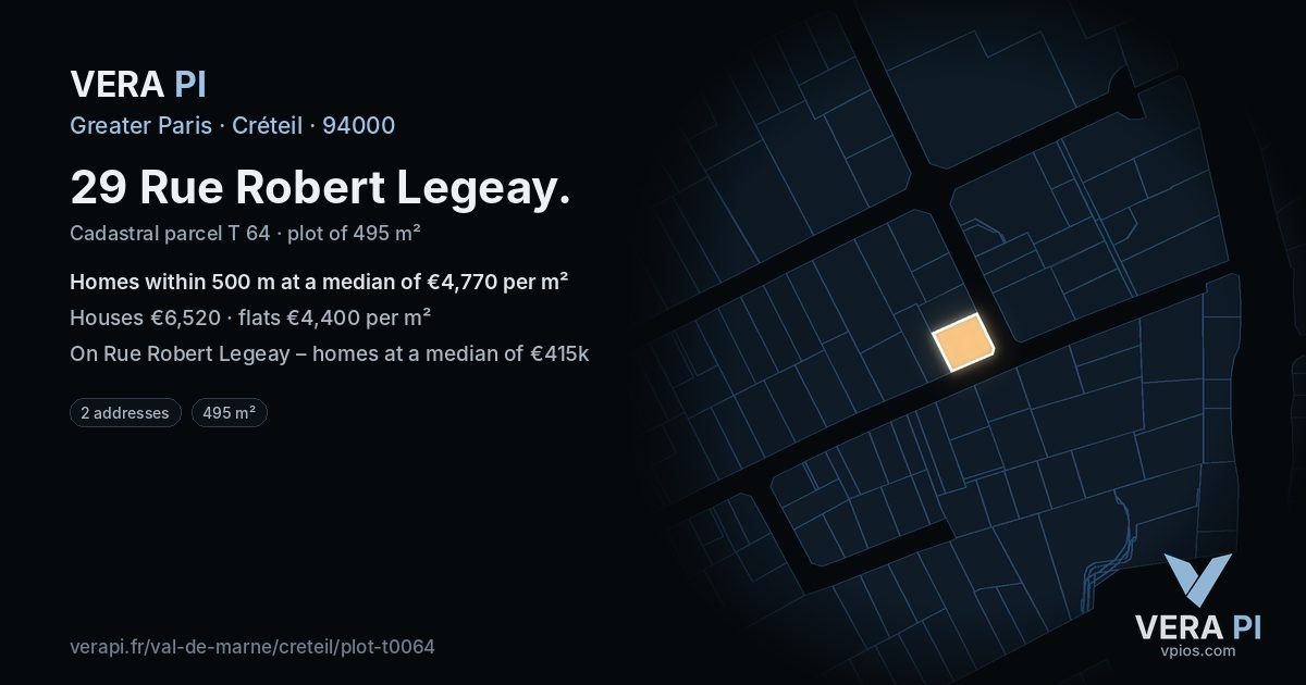 29 Rue Robert Legeay, Créteil at night – the plot lit, the parcels around coloured by the prices near them