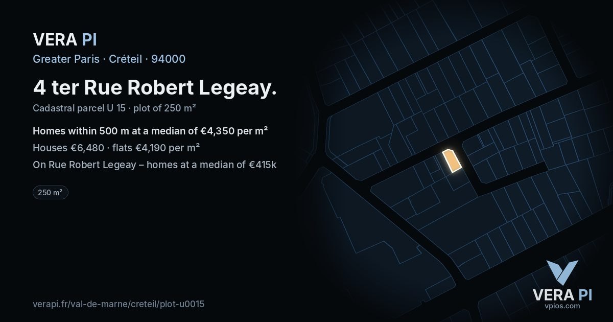 4 ter Rue Robert Legeay, Créteil at night – the plot lit, the parcels around coloured by the prices near them