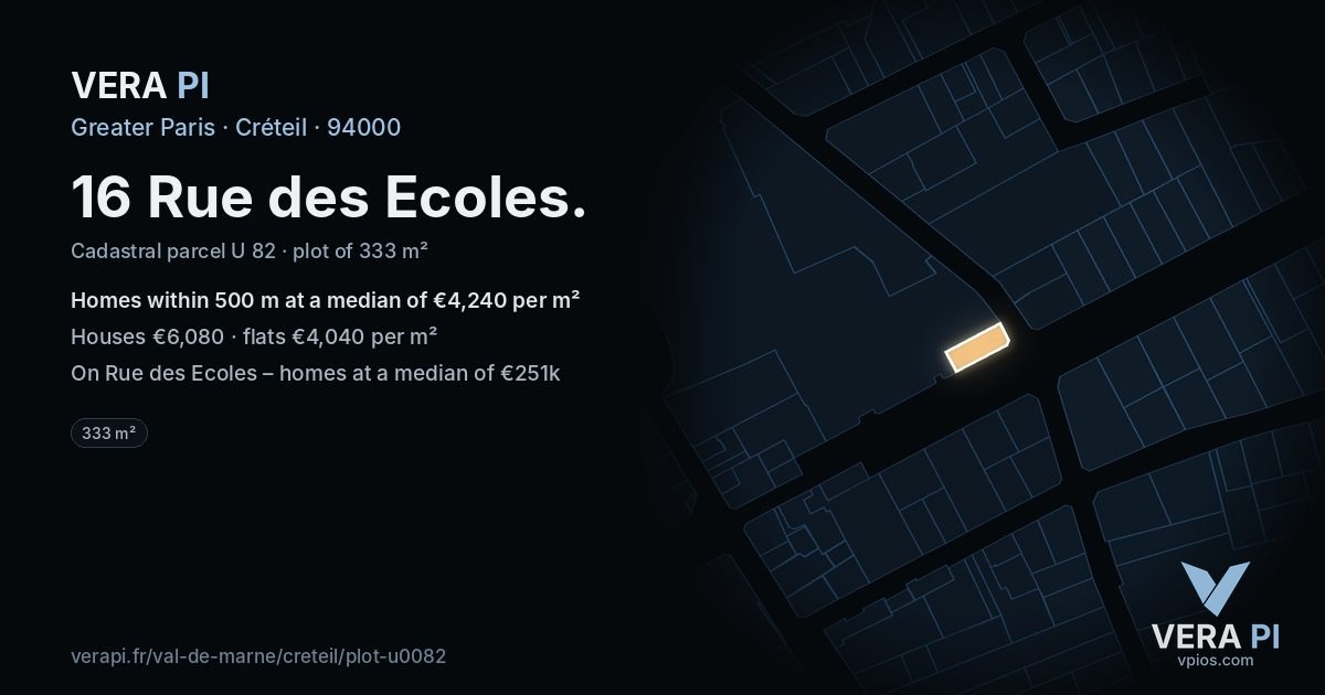 16 Rue des Ecoles, Créteil at night – the plot lit, the parcels around coloured by the prices near them