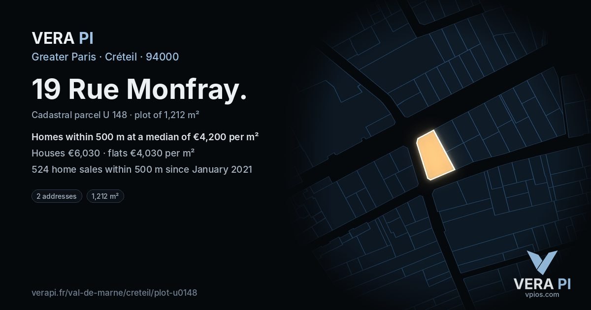 19 Rue Monfray, Créteil at night – the plot lit, the parcels around coloured by the prices near them