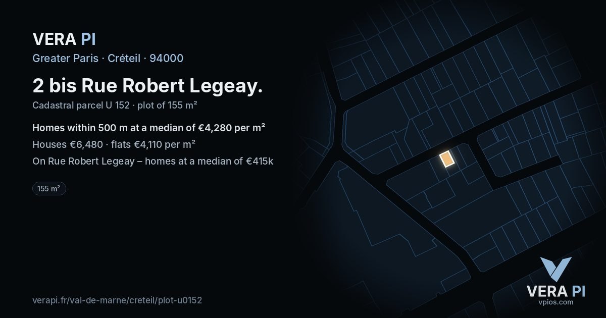 2 bis Rue Robert Legeay, Créteil at night – the plot lit, the parcels around coloured by the prices near them
