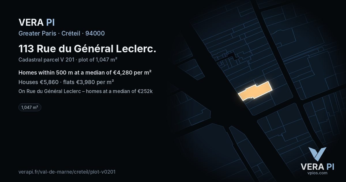 113 Rue du Général Leclerc, Créteil at night – the plot lit, the parcels around coloured by the prices near them