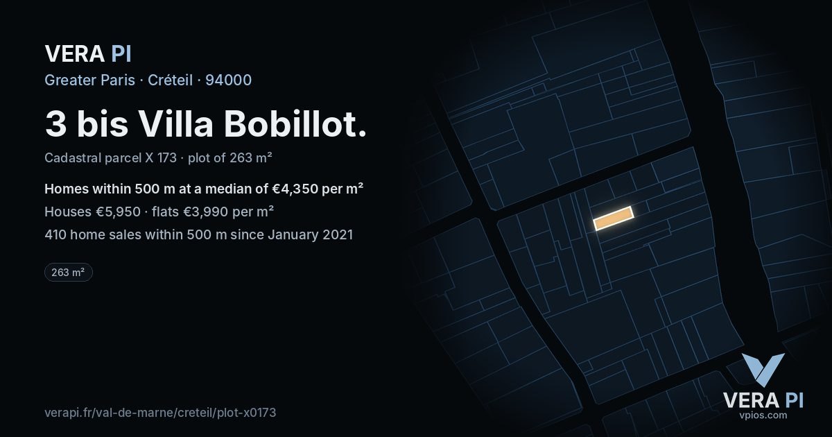 3 bis Villa Bobillot, Créteil at night – the plot lit, the parcels around coloured by the prices near them