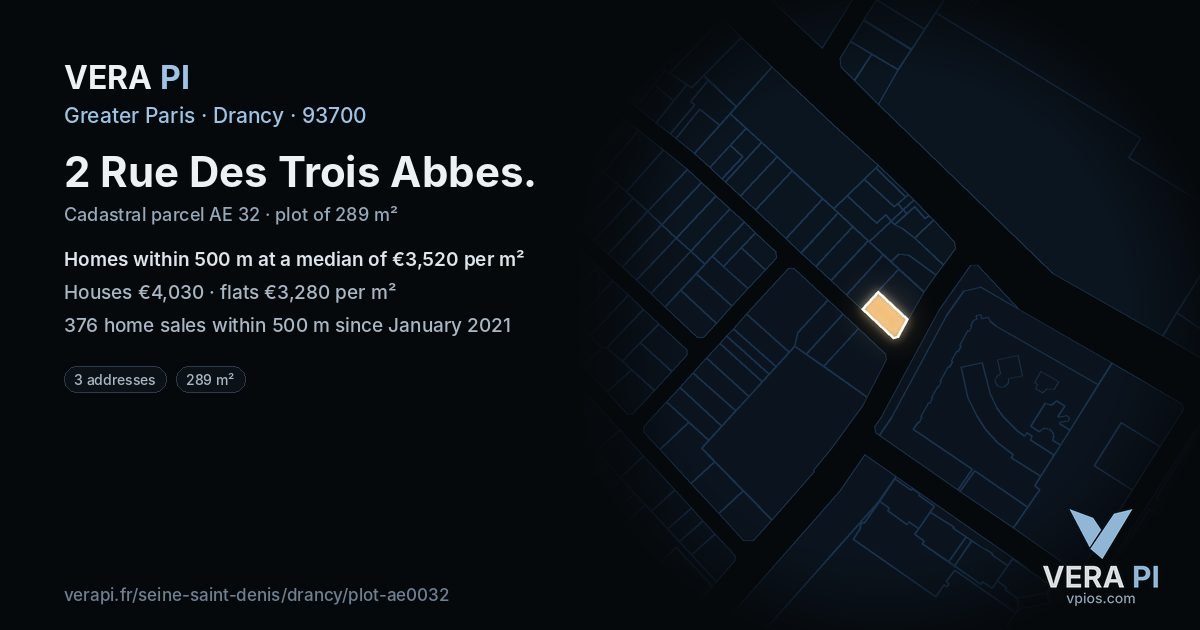 2 Rue Des Trois Abbes, Drancy at night – the plot lit, the parcels around coloured by the prices near them
