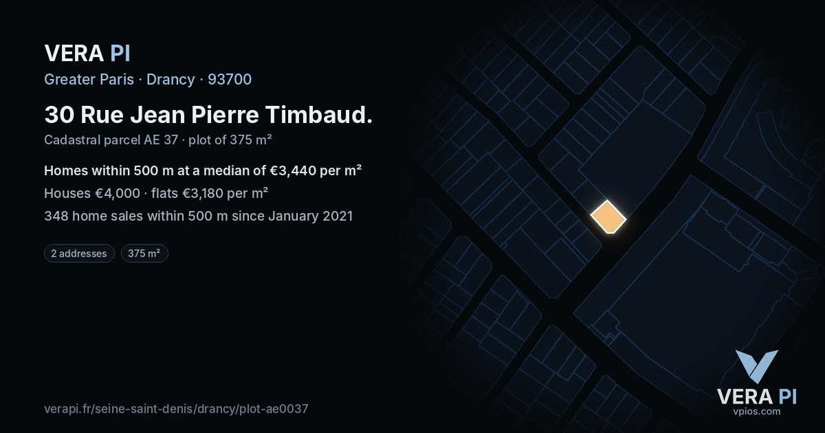 30 Rue Jean Pierre Timbaud, Drancy at night – the plot lit, the parcels around coloured by the prices near them