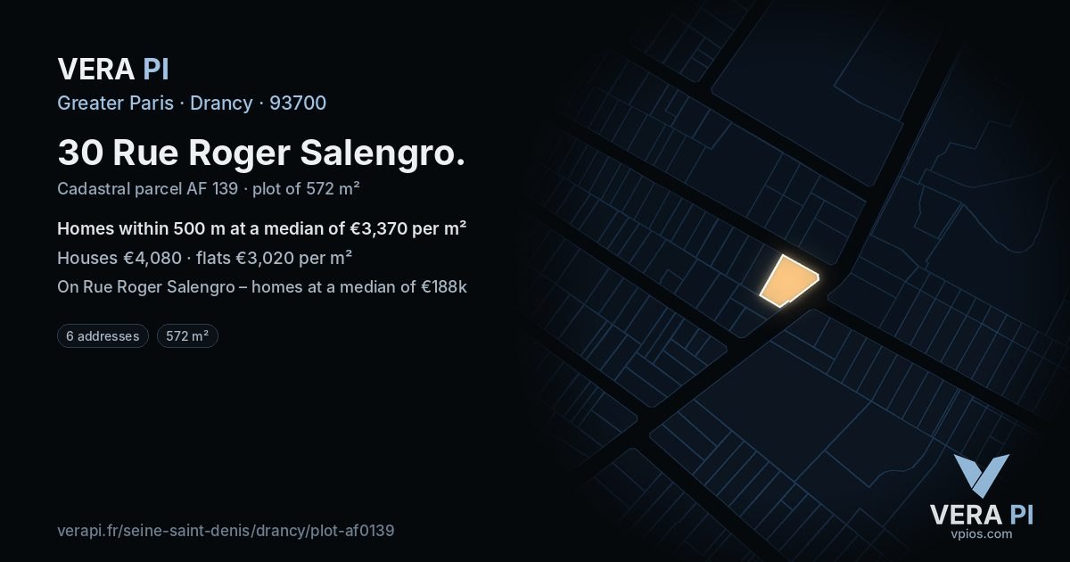 30 Rue Roger Salengro, Drancy at night – the plot lit, the parcels around coloured by the prices near them