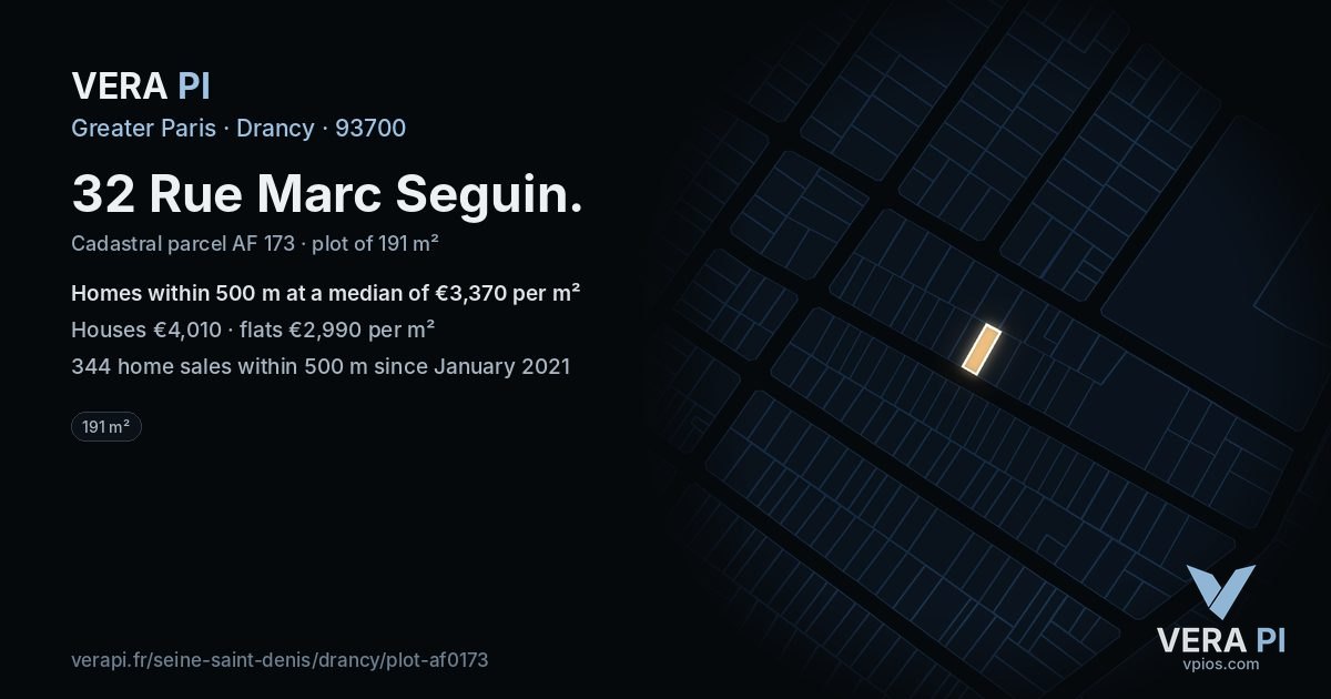 32 Rue Marc Seguin, Drancy at night – the plot lit, the parcels around coloured by the prices near them