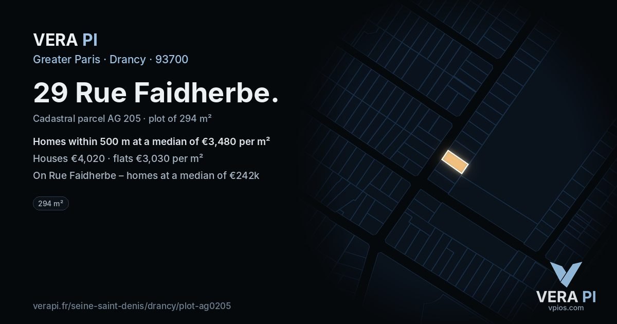 29 Rue Faidherbe, Drancy at night – the plot lit, the parcels around coloured by the prices near them